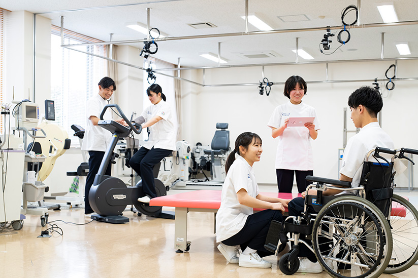 保健福祉実践開発研究センター