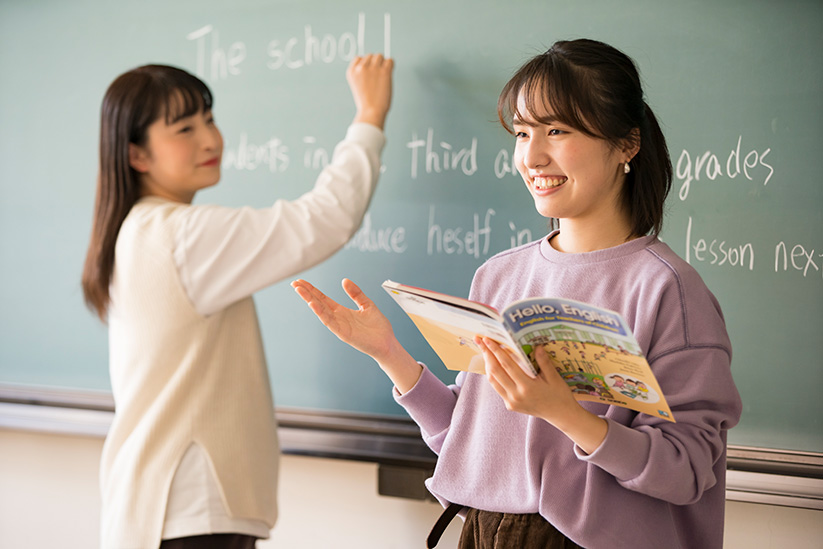 社会福祉学部